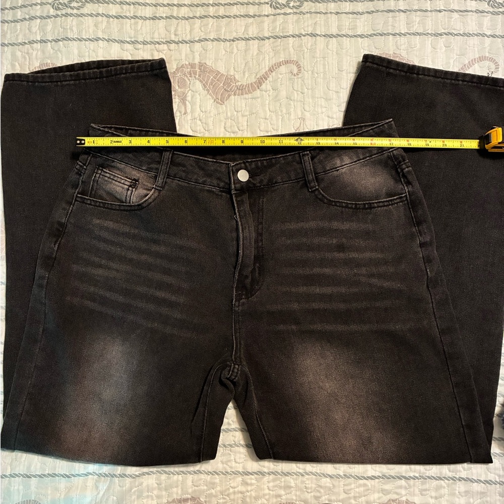 SHEIN Black High-Rise Wide Leg Jeans